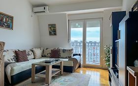 Apartment 50